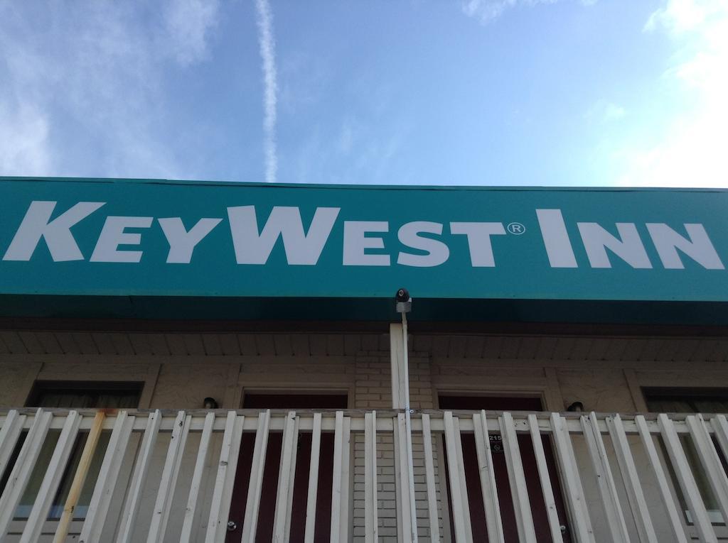 Key West Inn - Hobart Merrillville Eksteriør bilde
